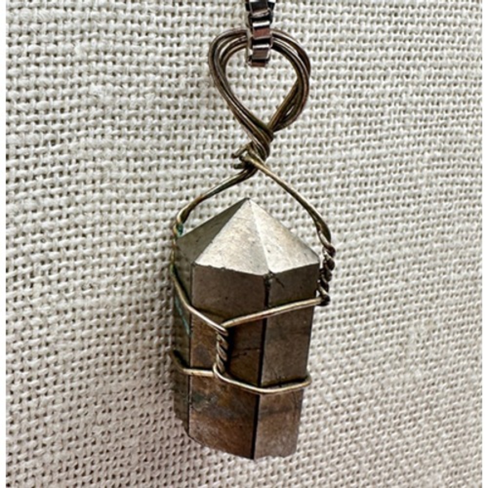 Vintage 90s Wire Wrapped Pyrite Point Pendant Necklace Women's Classic Jewelry